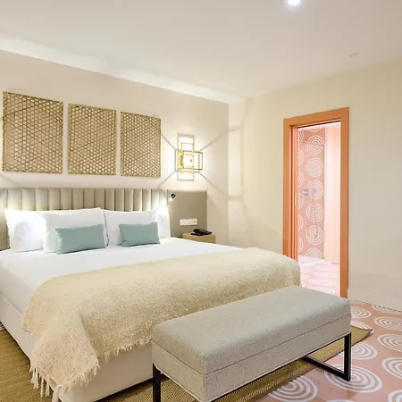 מלון Boutique Luna Centro 4*