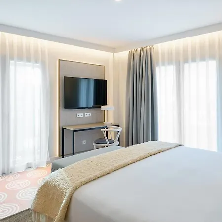 Boutique Luna Centro 4*
