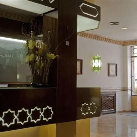 Boutique Luna Centro 4* Granada